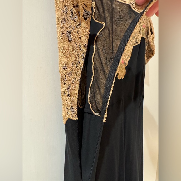Betsy Johnson sexy black and gold lace slip dress - Picture 4 of 11